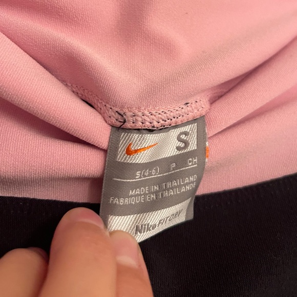 Nike Dri Fit Capris Yoga Pants womens small black pink - Picture 6 of 10